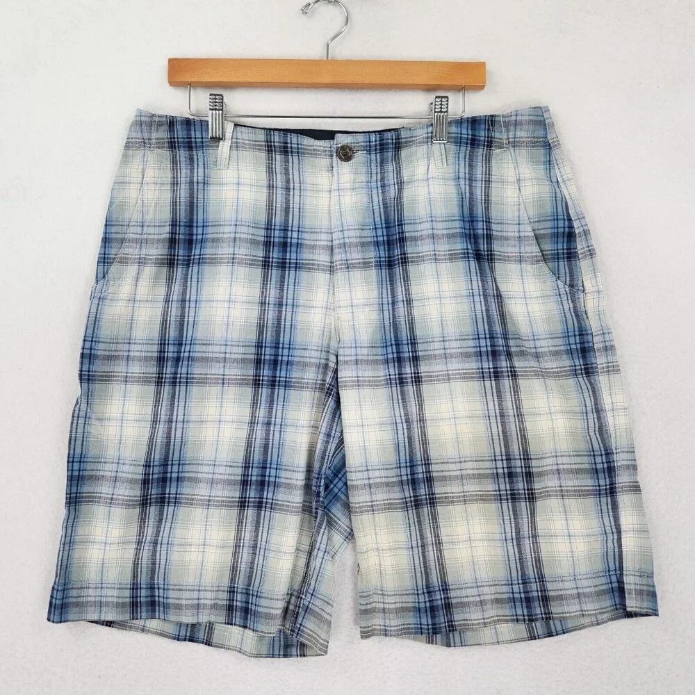 Banana Republic Shorts Mens 36 Blue Plaid Flat Front Cotton Lightweight Casual